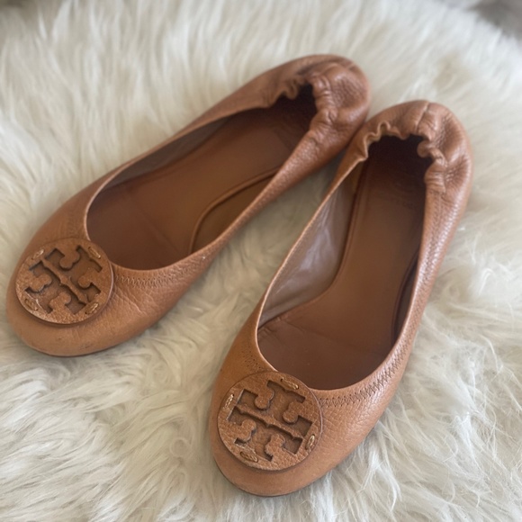 Tory Burch Tan Leather Flat - Picture 1 of 2